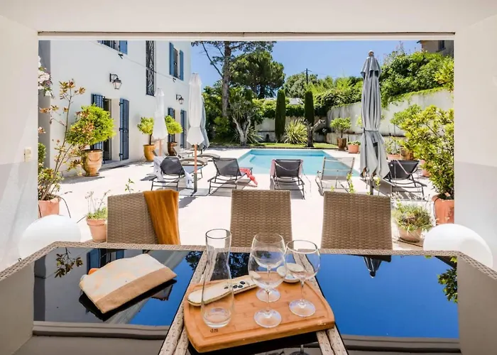 Rare ! 7p Cap D'antibes, A Pied Des Plages - Rare ! 7p Cap D'antibes, A Pied Des Plages Mae-1953 Villa *